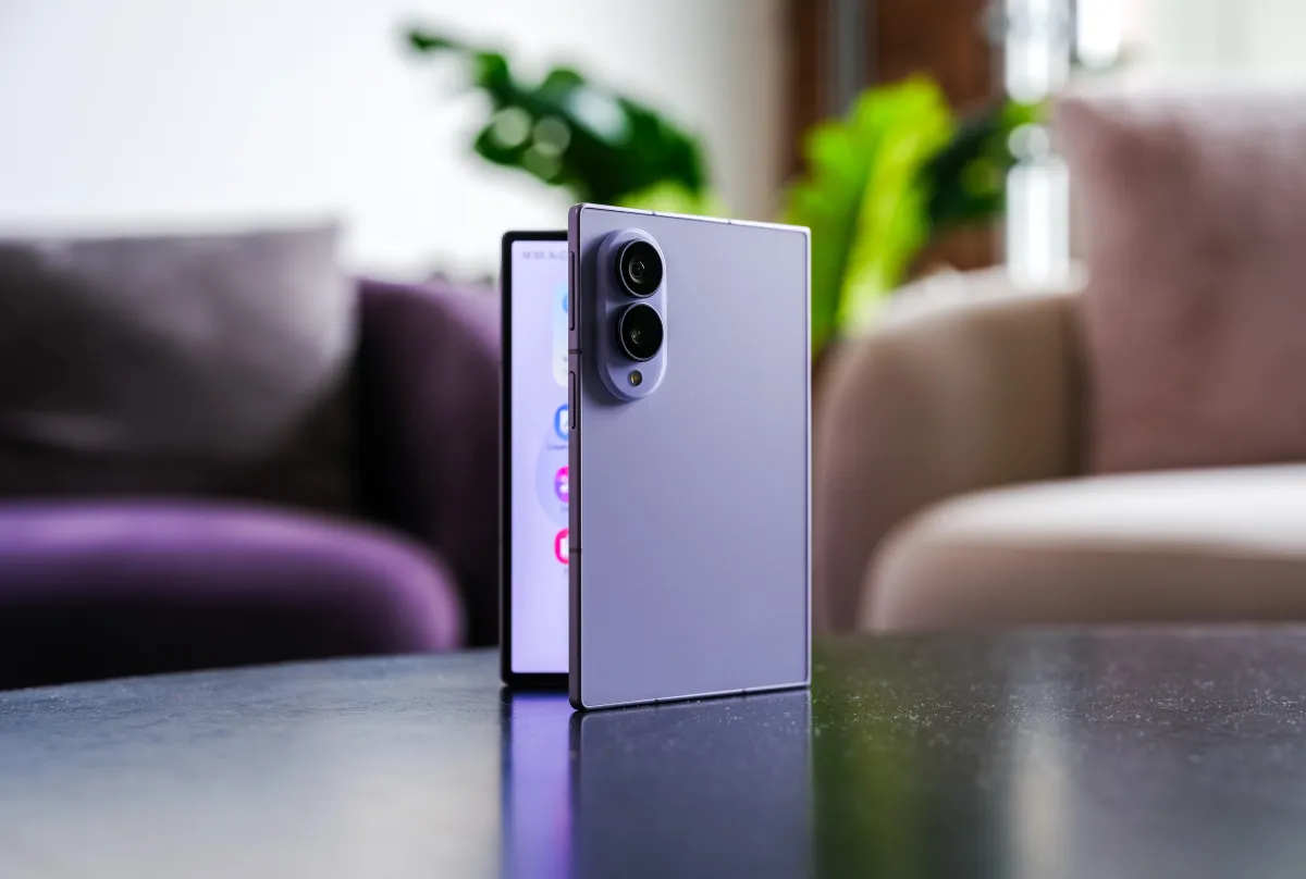 Samsung Galaxy Z Fold 8 Wide abierto mostrando su nueva proporción de pantalla